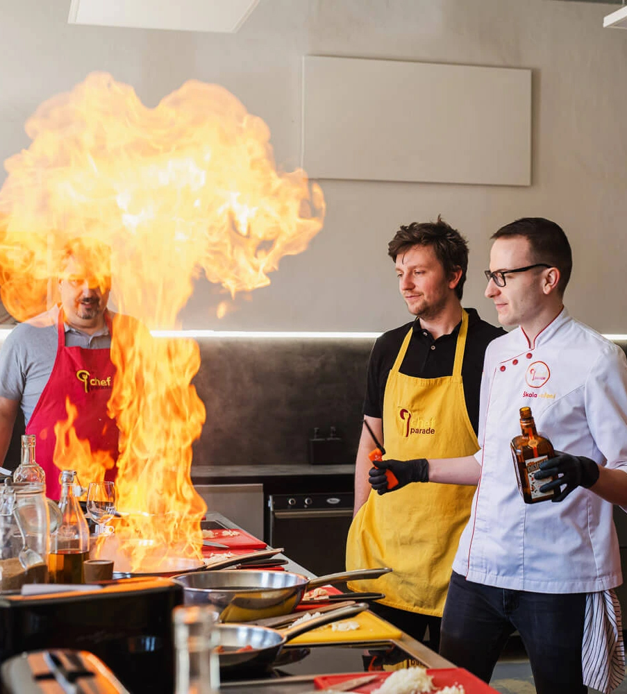Pánve na flambování: Jaký materiál zvolit a jak správně flambovat?