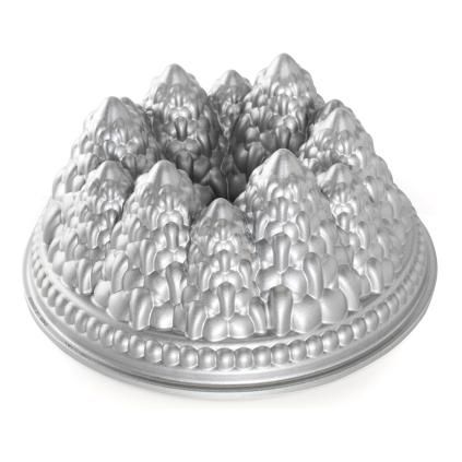 Forma na bábovku PINE FOREST BUNDT, stromečky, stříbrná, Nordic Ware