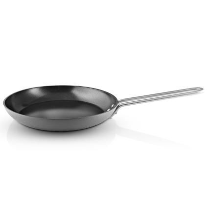 Pánev GREY LINE 24 cm, keramika, Eva Solo