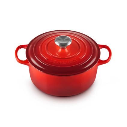 Kastrol SIGNATURE 24 cm, 4,2 l, CERISE, litina, Le Creuset