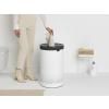 kos na pradlo s plastovym vikem brabantia bily 60 l 7