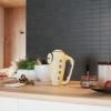 SMEG RUCNI MIXER KREMOVA SCENA 02