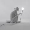 Stolní lampa MONKEY SITTING 32 cm, bílá, Seletti