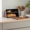 Chlebník NORDIC KITCHEN 39 cm, černá, plast / dřevo, Eva Solo